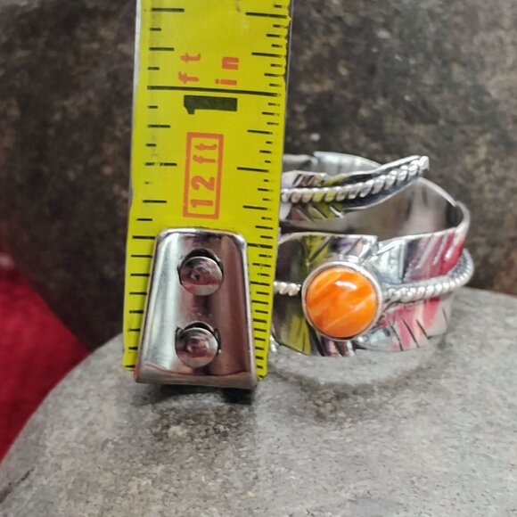 Signed MJ Sterling Silver Orange Spiny Oyster Shell Feather Adjustable Ring - Picture 5 of 8